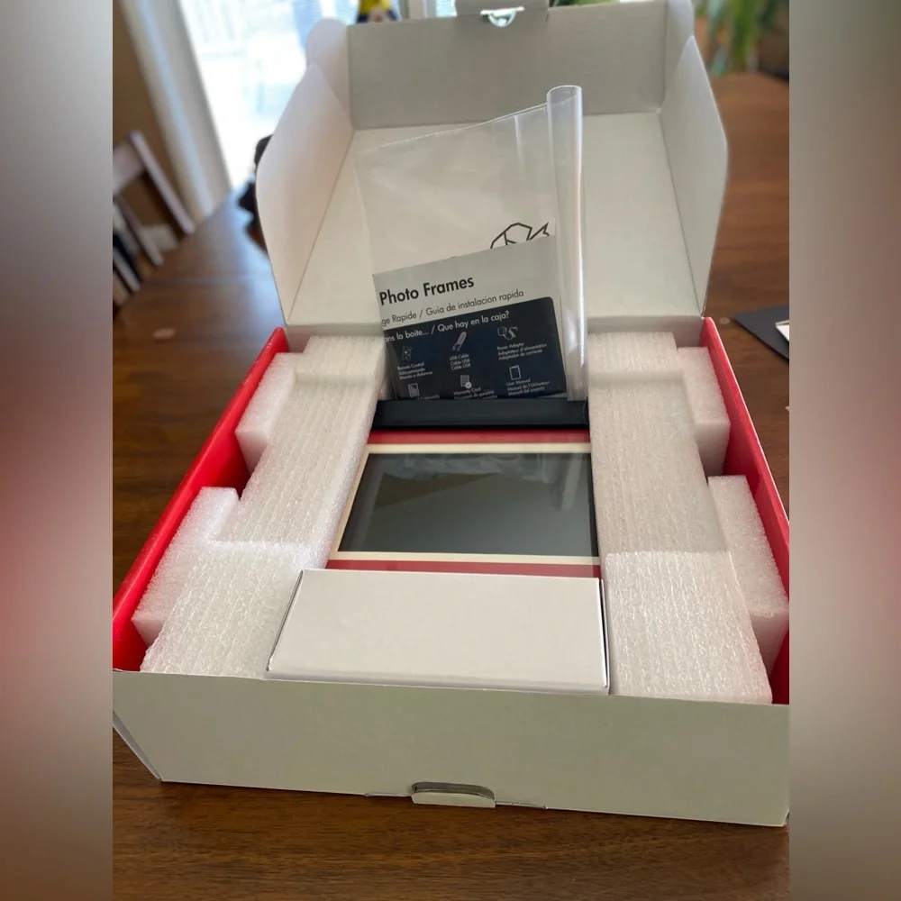 HP 7” Digital Solid Wood Picture Frame
